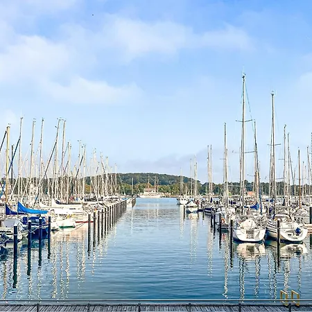 Strandblick - Dorf 1 02