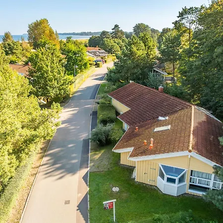 Strandblick - Dorf 1 02