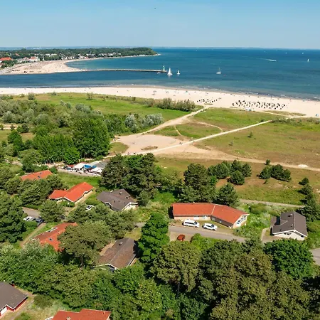 Strandblick - Dorf 1 02 * Priwall