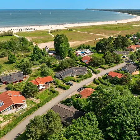Strandblick - Dorf 1 02